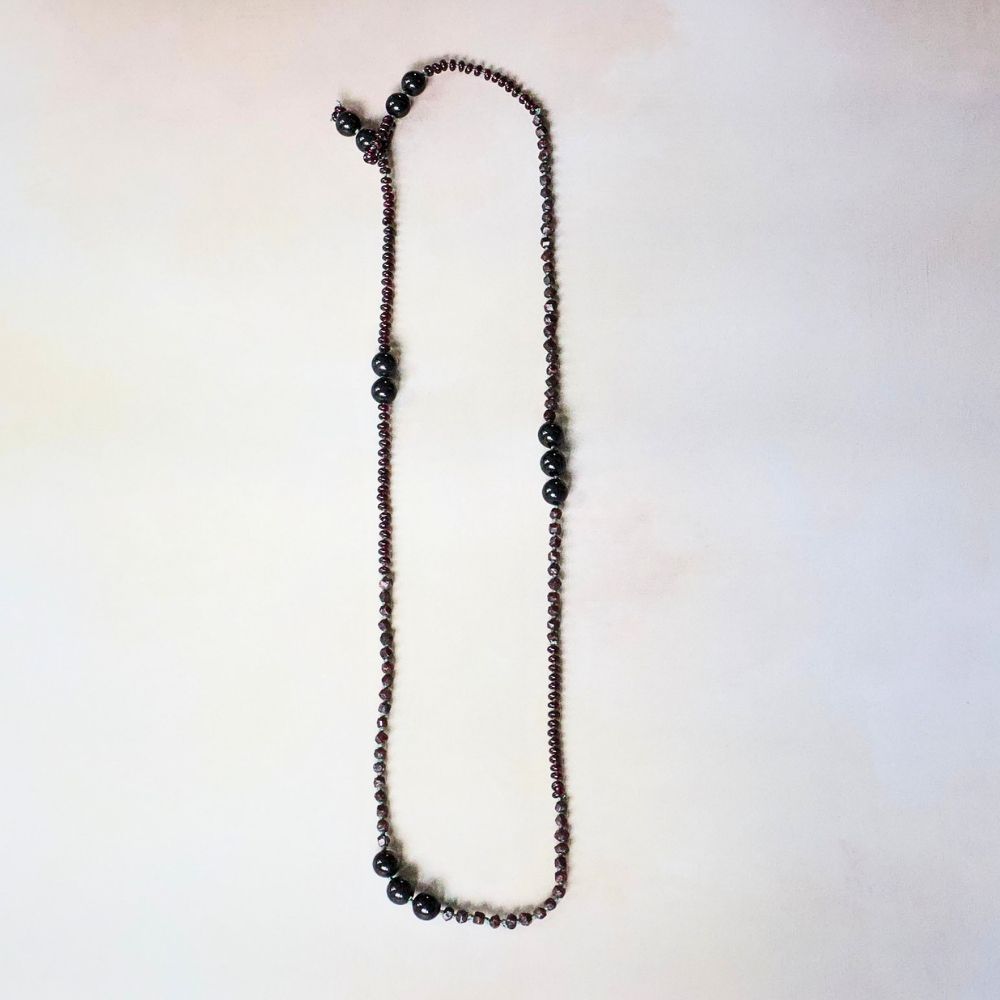 Garnet and Black Jade Lariat 36 Inches