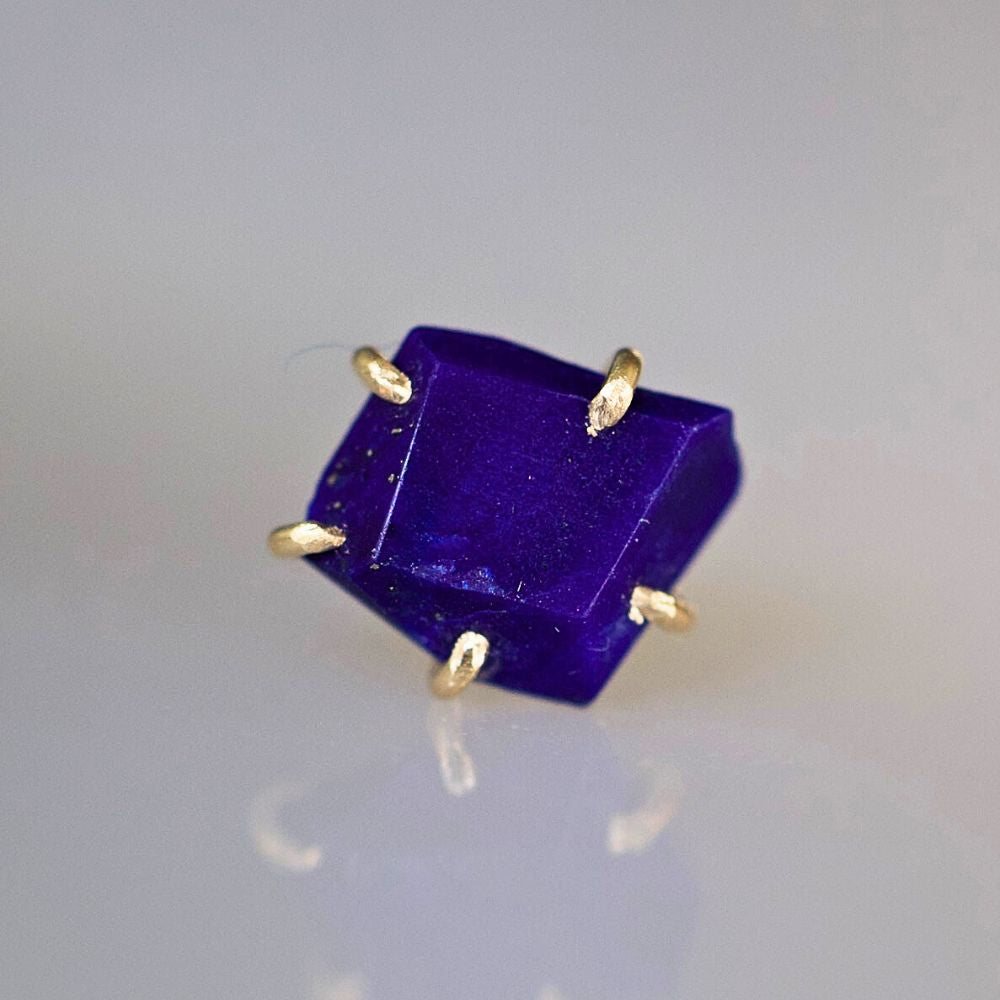 Lapis Small Stone Single Stud