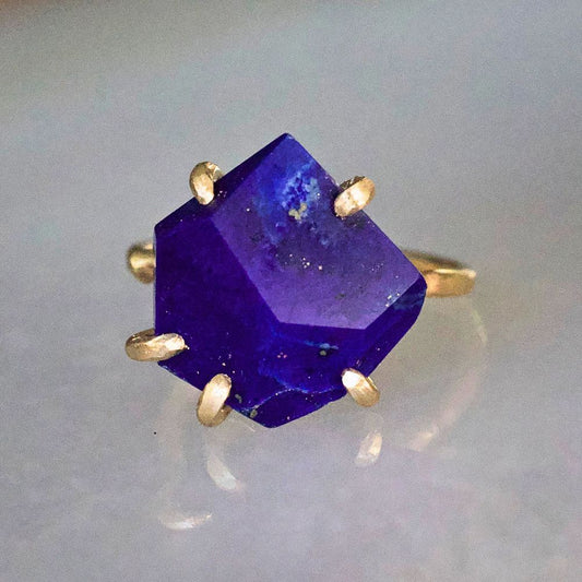Lapis Medium Stone Ring on a Yellow Gold Embedded Band