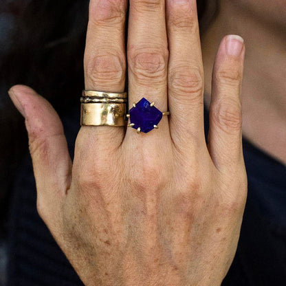 Lapis Medium Stone Ring on a Yellow Gold Embedded Band