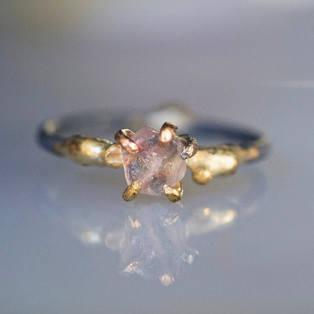 Montana Sapphire Small Stone Ring