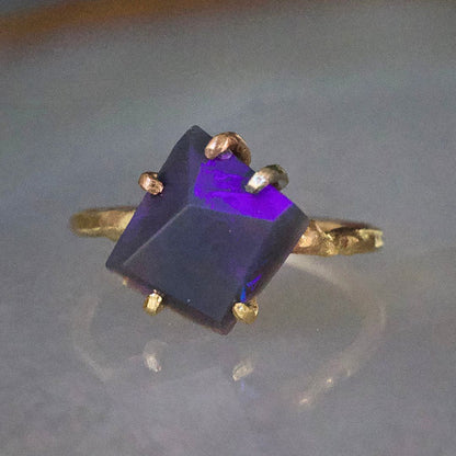 Australian Dark Opal Small Stone Ring on a Yellow Gold Embedded Band