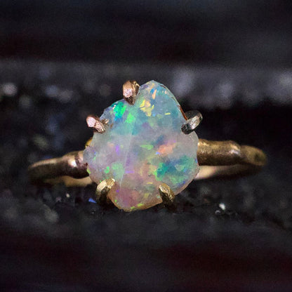 Australian Exceptional Opal Small Stone Ring on a Yellow Gold Embedded Band