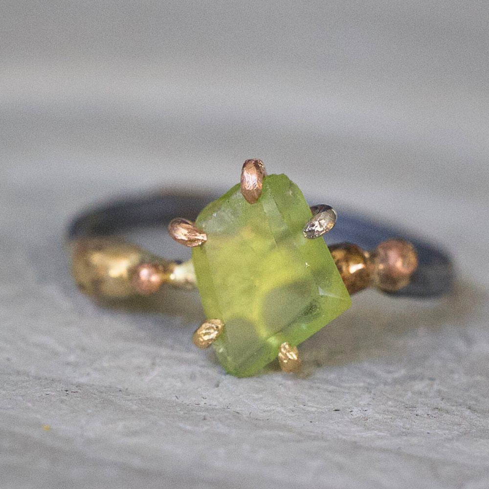 Peridot Small Stone Ring