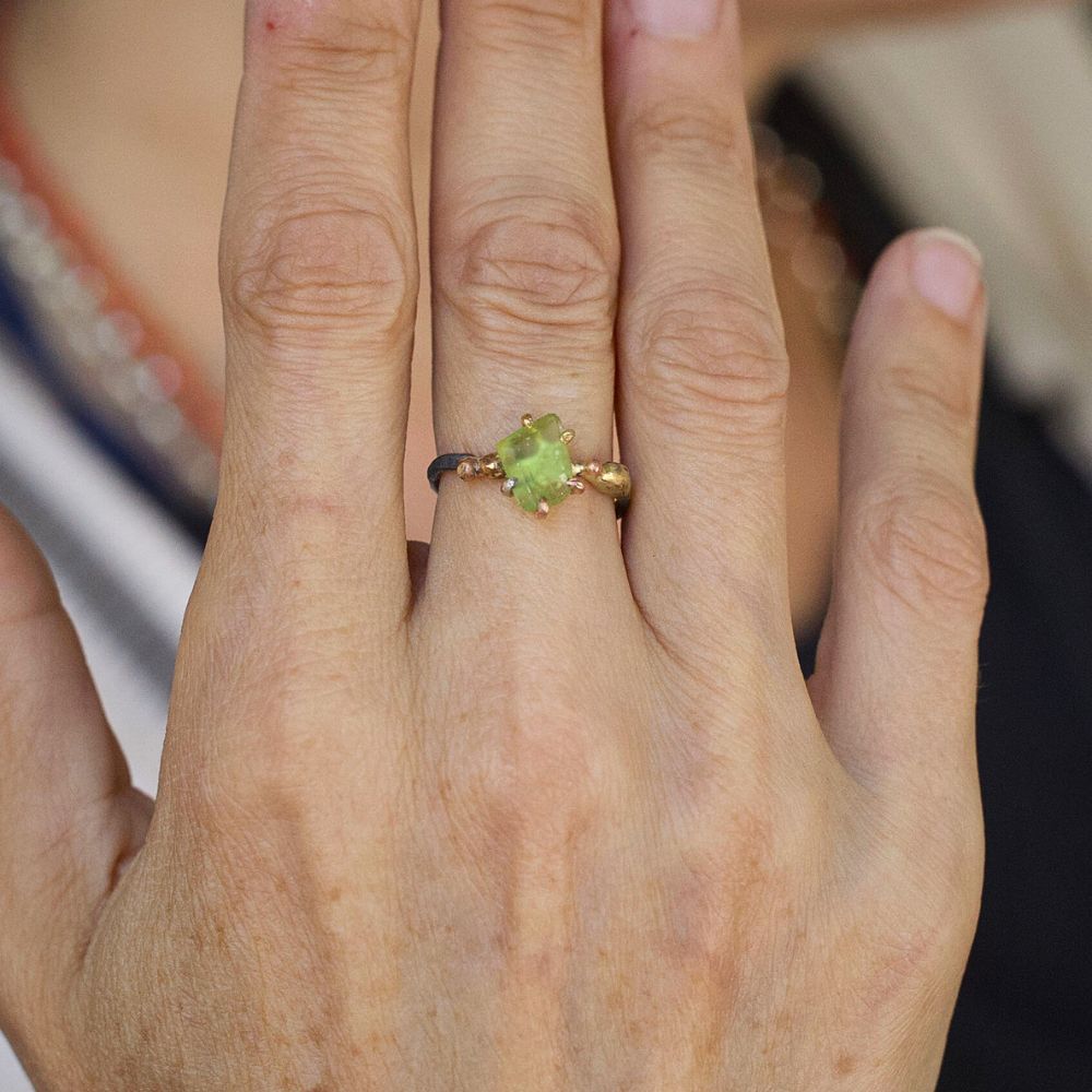 Peridot Small Stone Ring