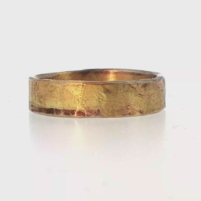 Green Gold Flat Ribbon Ring
