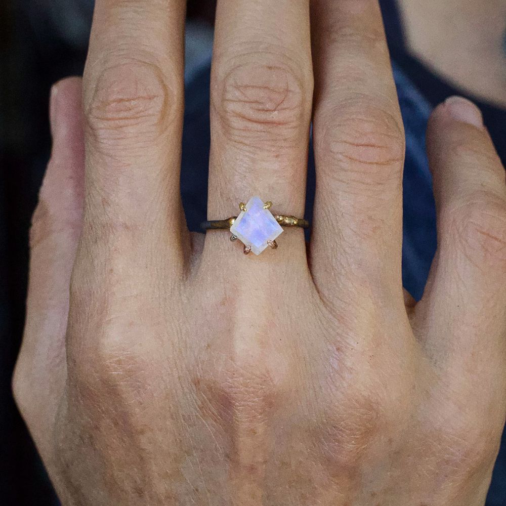 Rainbow Moonstone Small Stone Ring