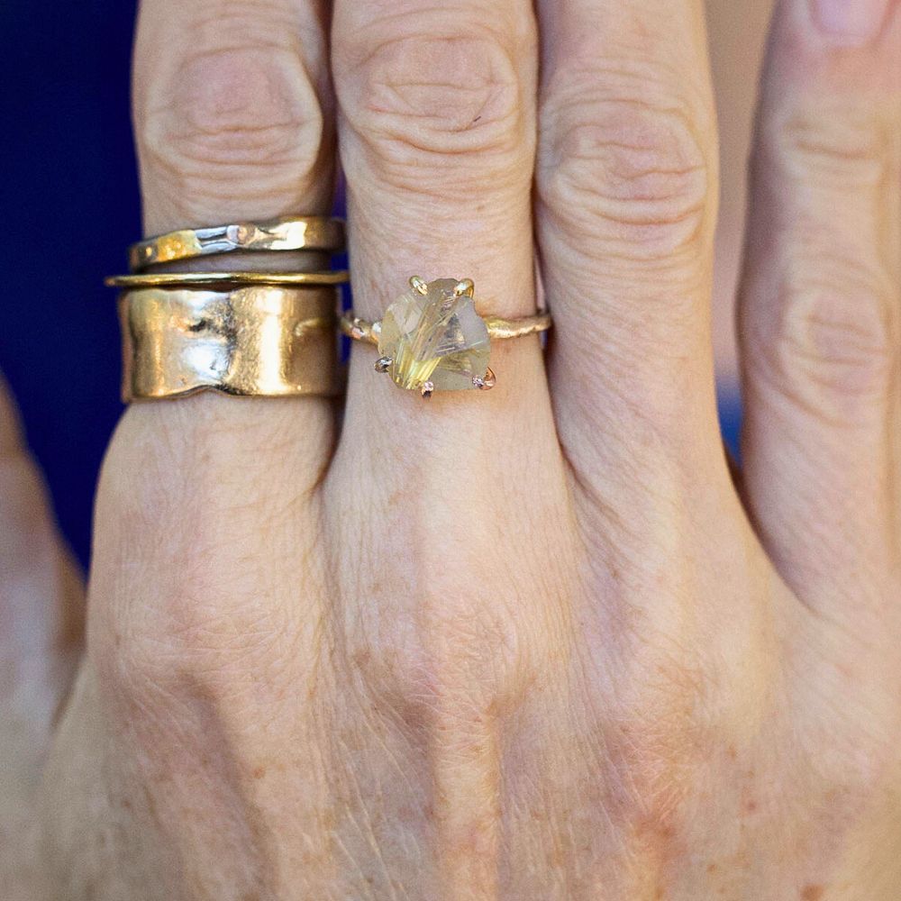 Rutilated Quartz Small Stone Ring on a Yellow Gold Band