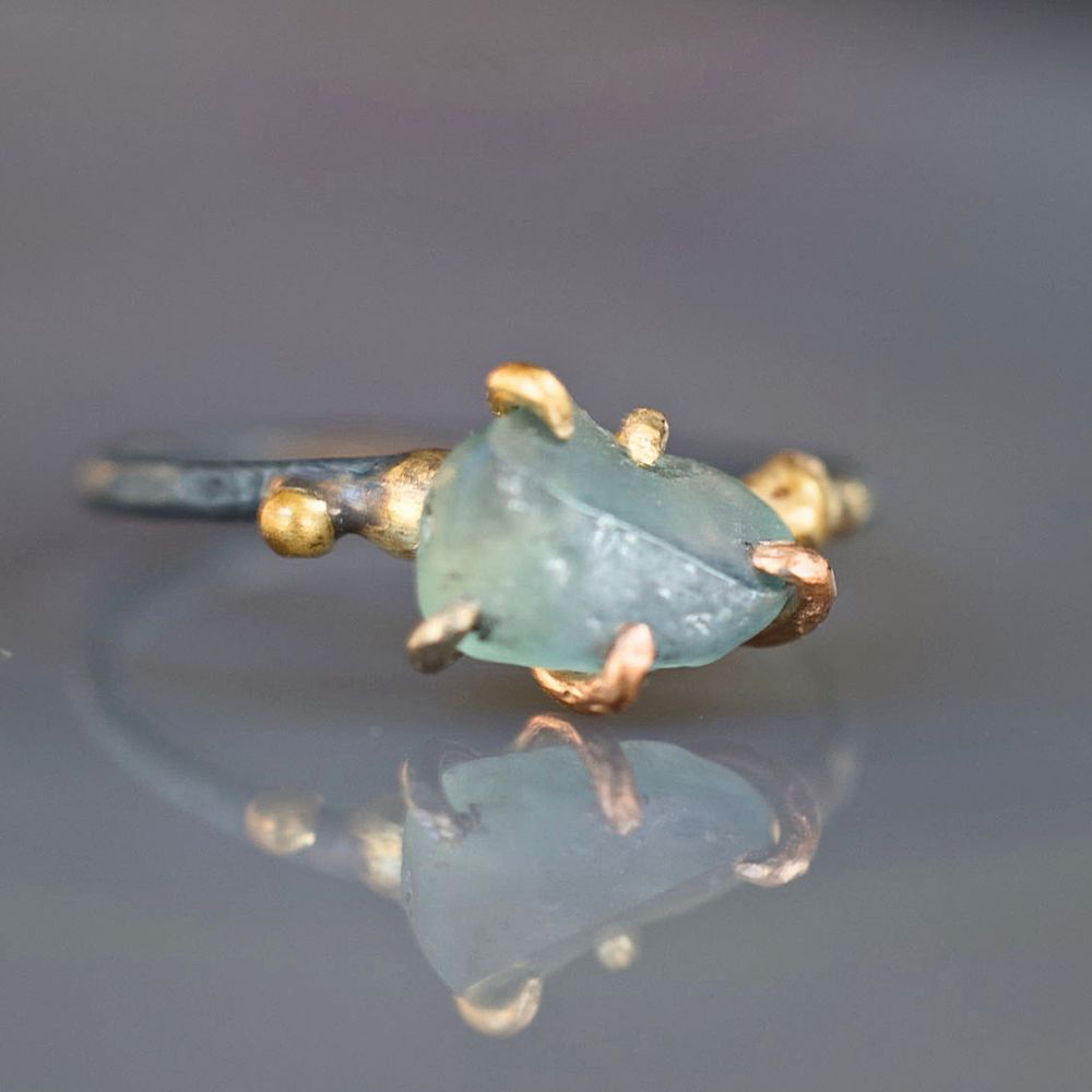 Montana Sapphire Small Stone Ring