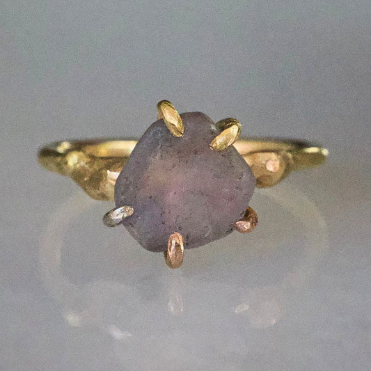 Montana Sapphire Medium Stone Ring on a Yellow Gold Band