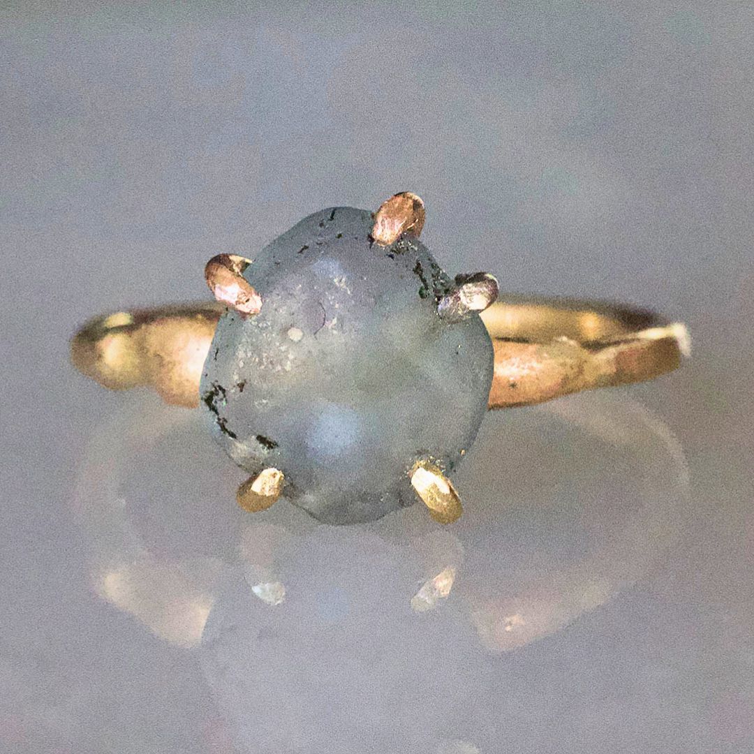 Montana Sapphire Small Stone Ring on a Yellow Gold Embedded Band