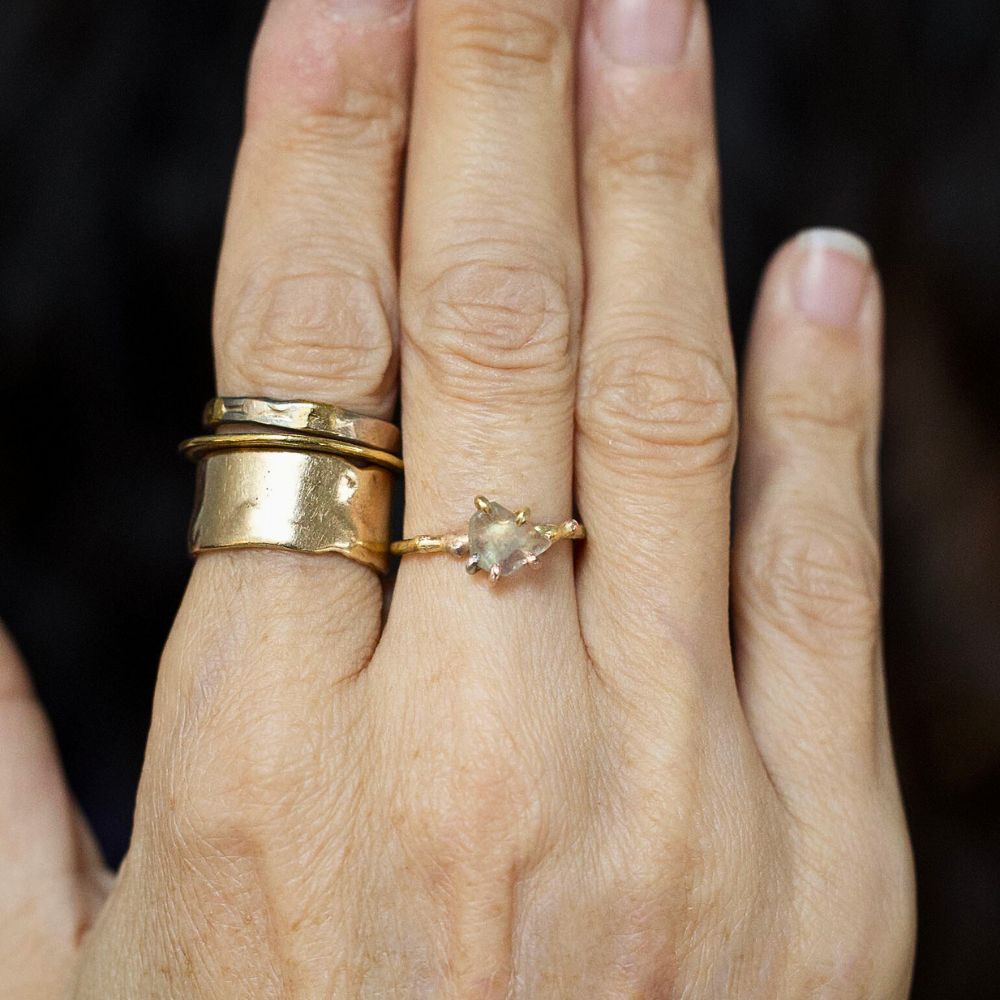 Montana Sapphire Small Stone Ring on a Yellow Gold Band