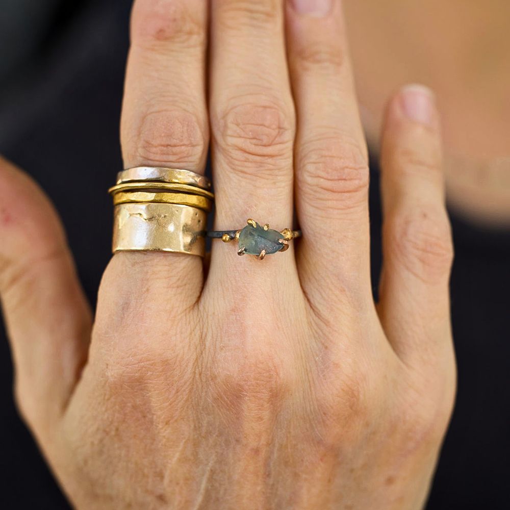 Montana Sapphire Small Stone Ring