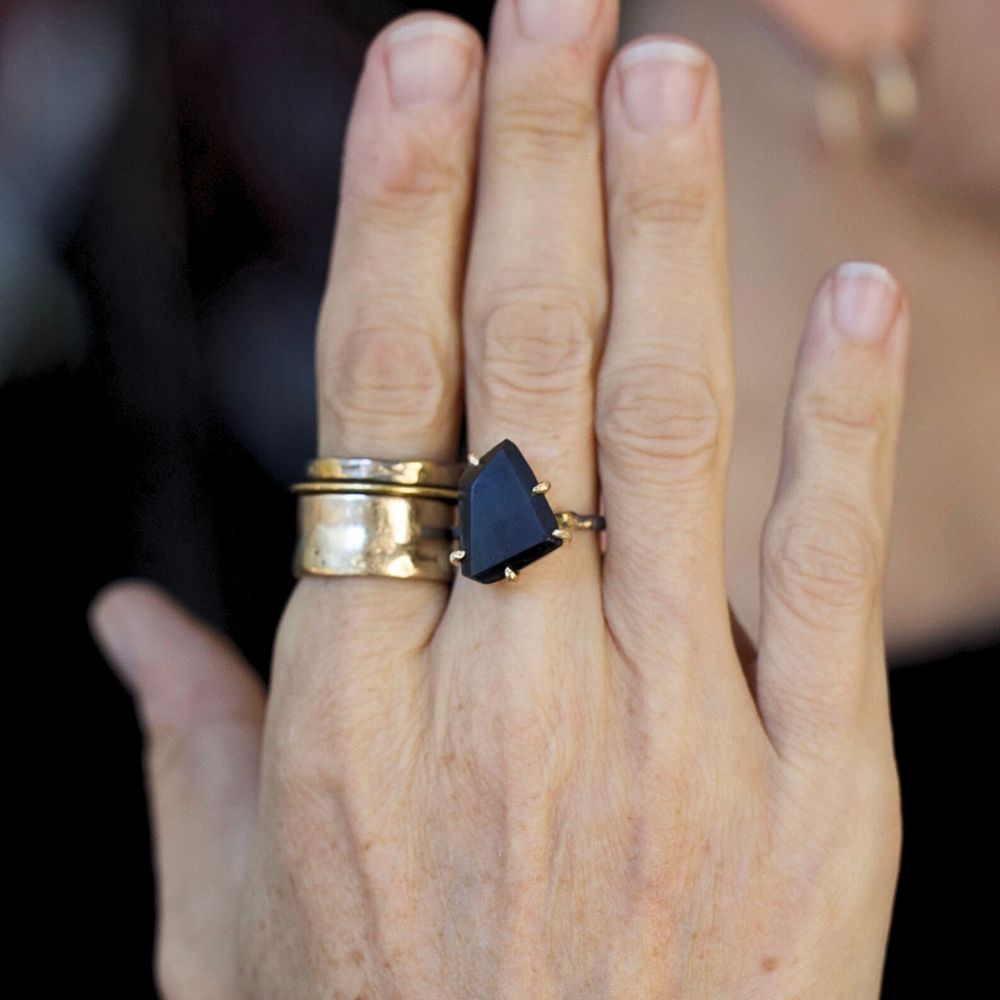 Spectrolite (Labradorite from Finland) Medium Stone Ring