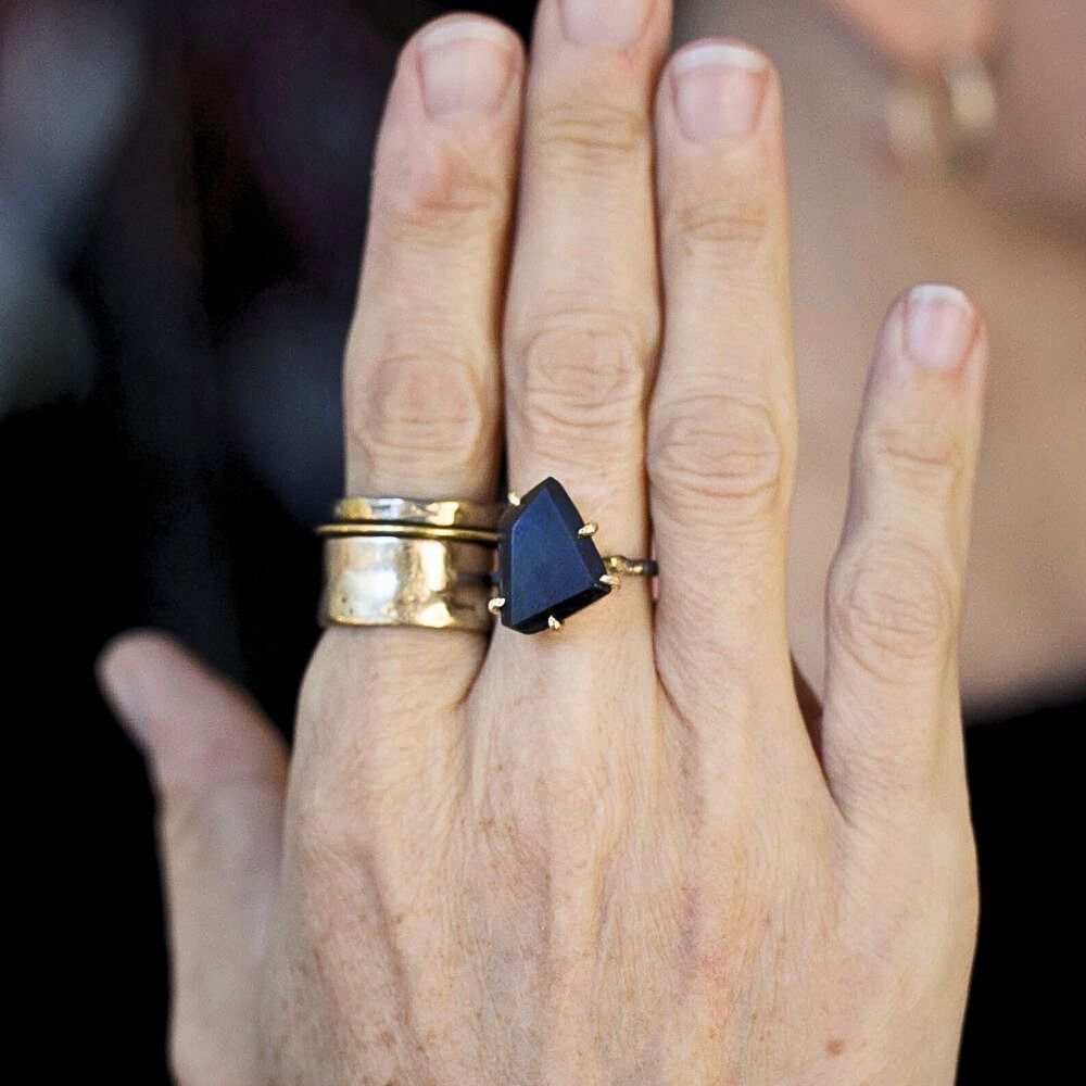 Spectrolite Medium Stone Ring