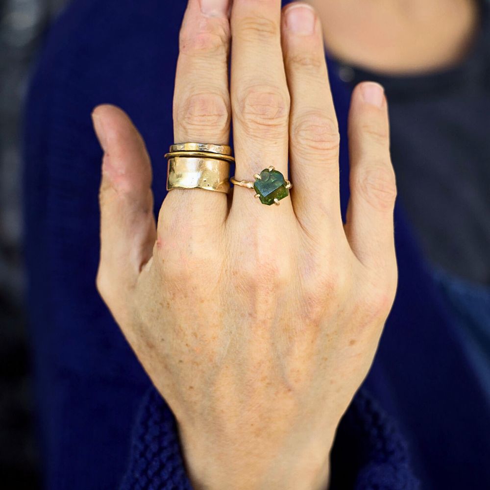 Green Tourmaline Medium Stone Ring on our Gold Embedded Band