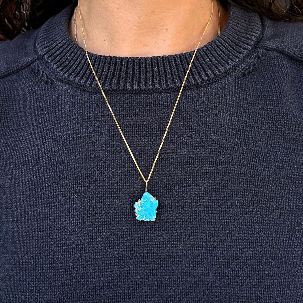 Kingman Arizona Turquoise Medium Stone Pendant
