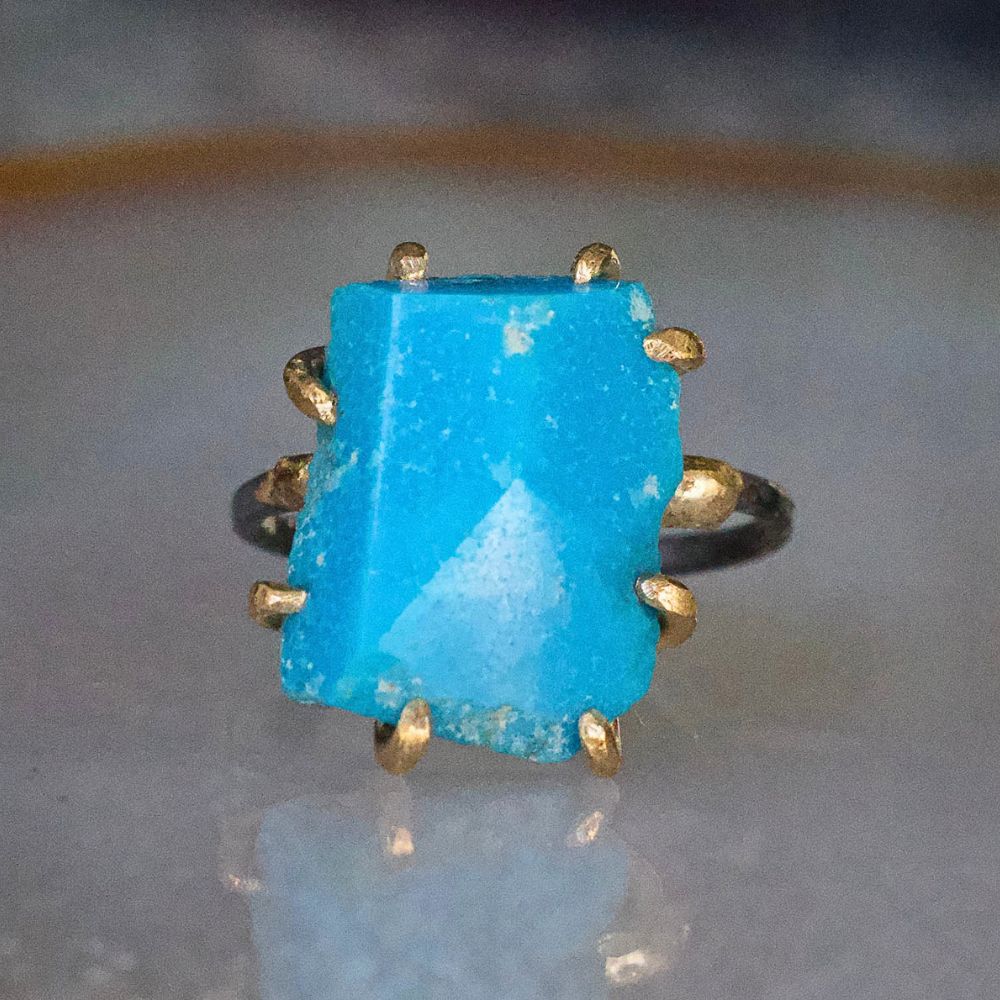 Kingman Turquoise Large Stone Ring