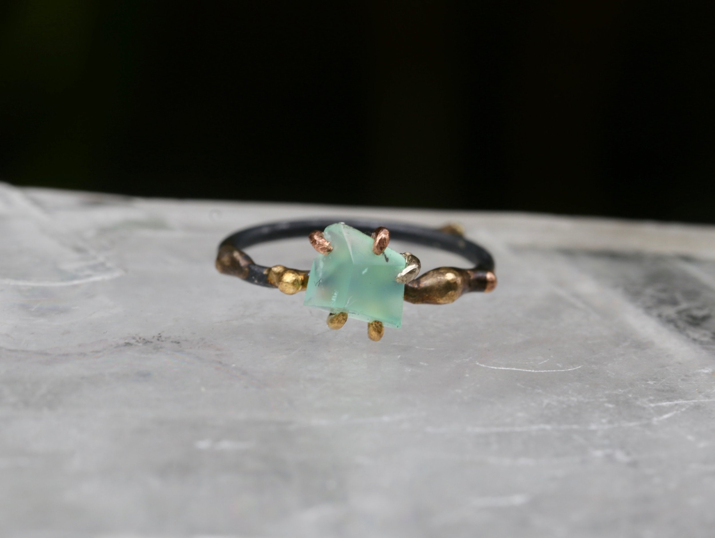 Chrysoprase small ring